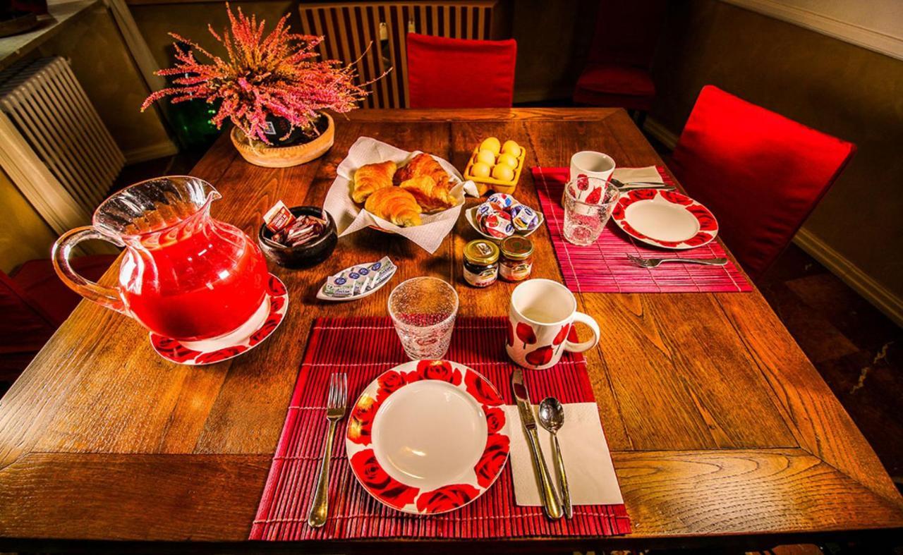 ローマ アルデバラン Bed & Breakfast エクステリア 写真